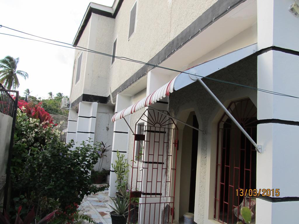 Barefoot Guest House Belfast Exterior photo