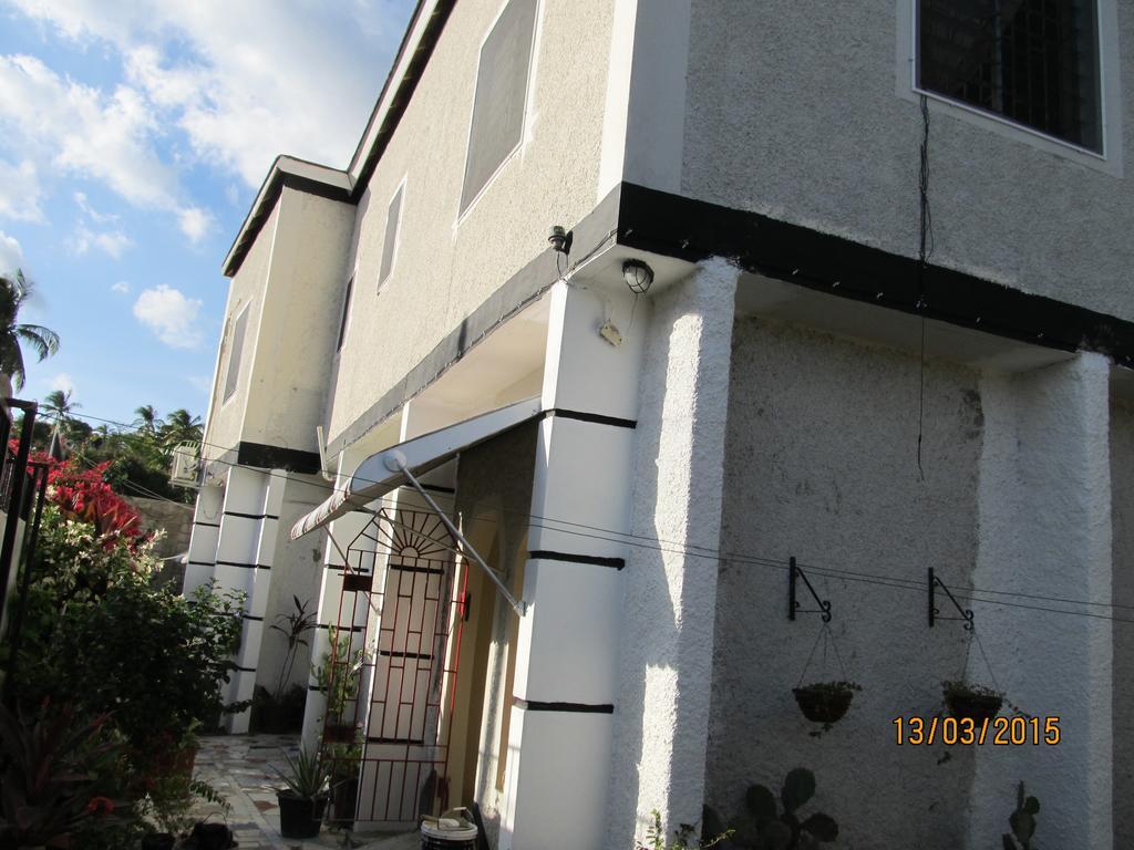 Barefoot Guest House Belfast Exterior photo